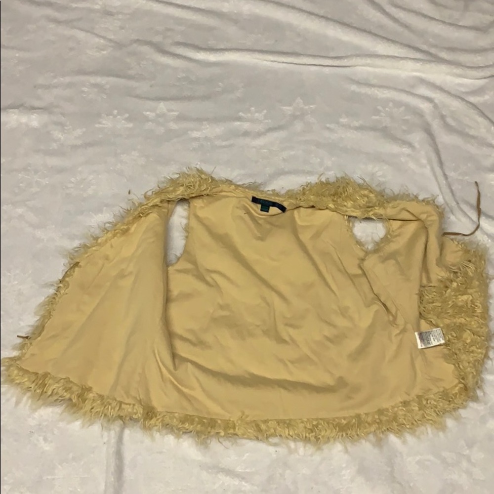 Best - Picture 3 of 7